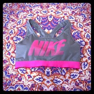 LIKE NEW NIKE Gray/Hot Pink Sports Bra